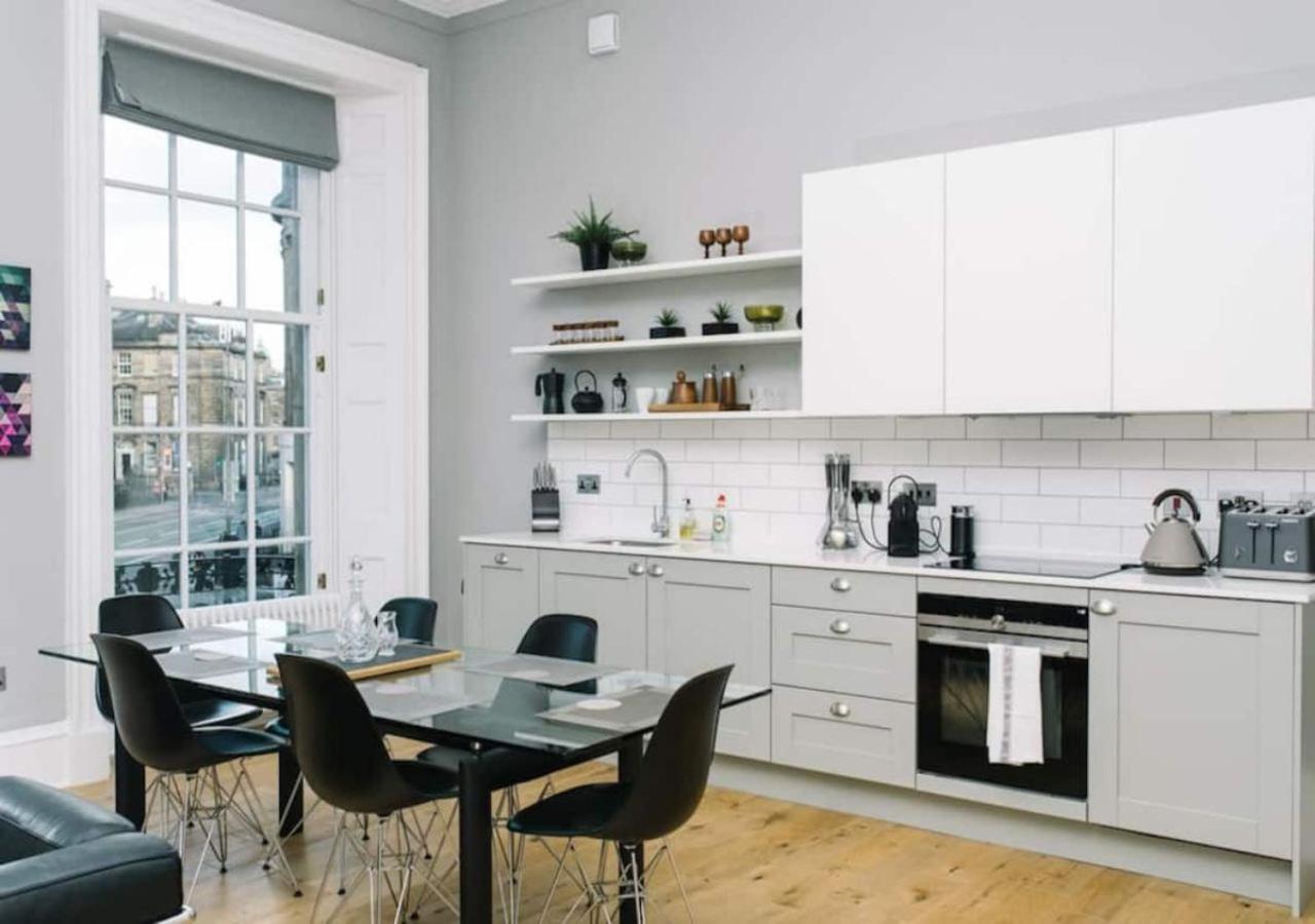 Joivy Bold And Spacious 1Bed Home, Near Haymarket Train Station Edinburgh Exterior foto