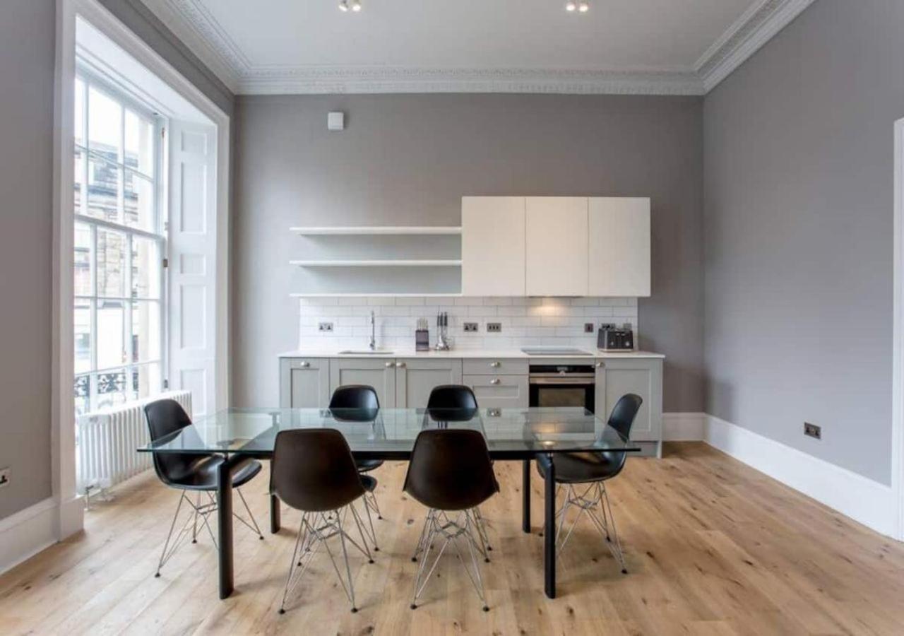 Joivy Bold And Spacious 1Bed Home, Near Haymarket Train Station Edinburgh Exterior foto